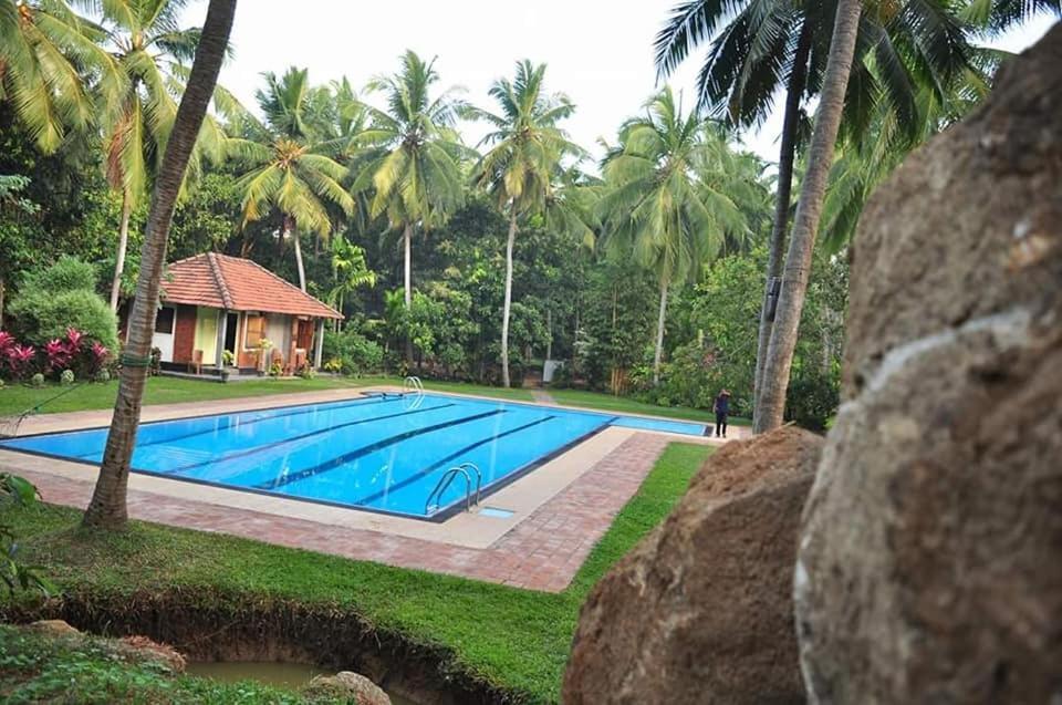 Melsiripura Soba Lanka Holiday Resort מראה חיצוני תמונה